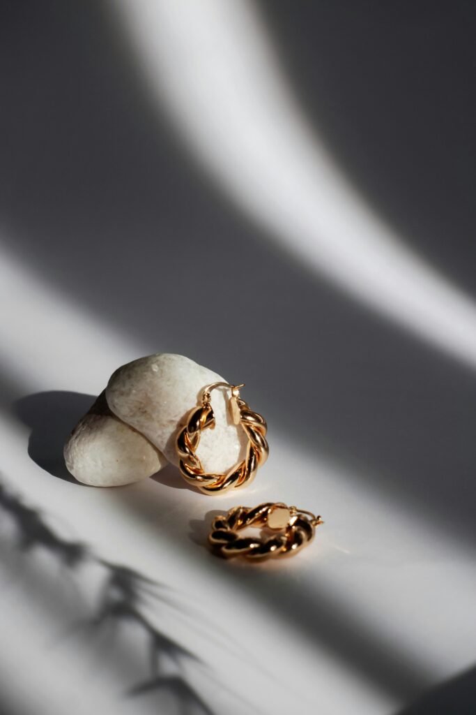 Exquisite Handcrafted Pearl Rings